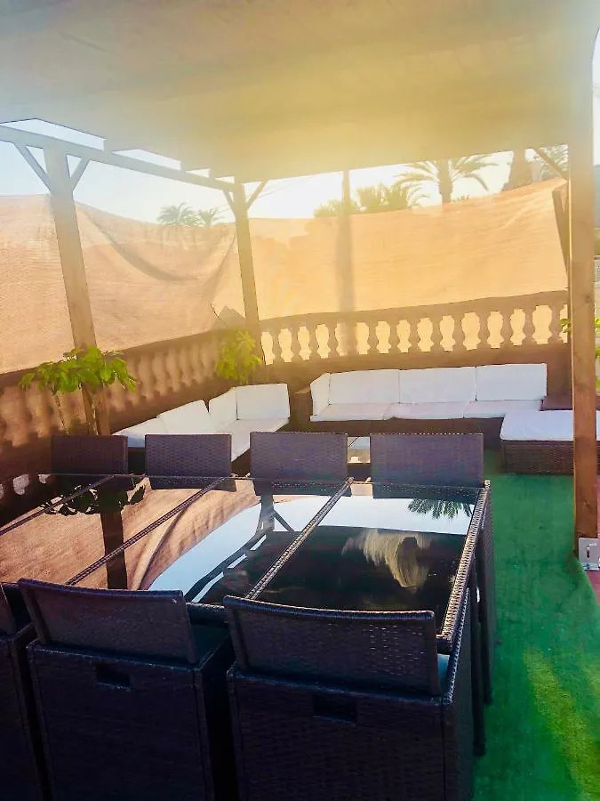 Gran Casa Con Terraza A 3 Min Playa Con Wifi - Rodeada De Servicios Roquetas de Mar